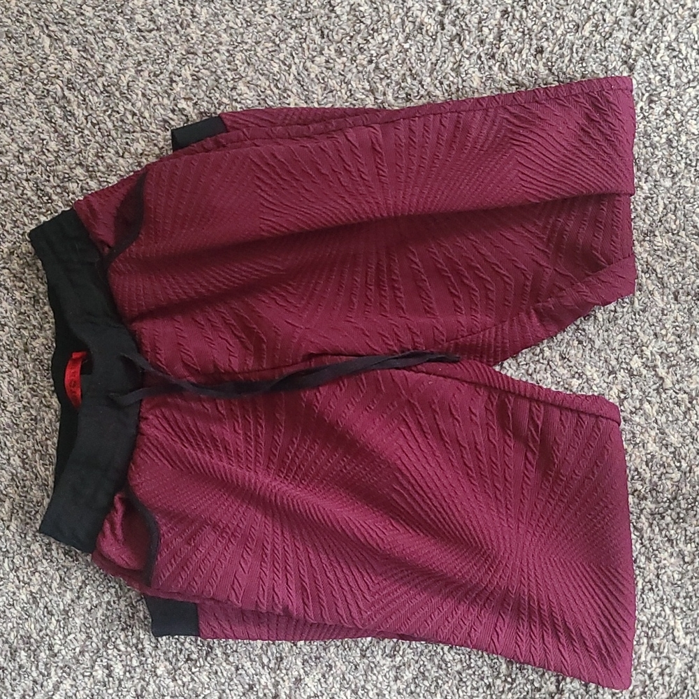 Hot kiss sweat pants